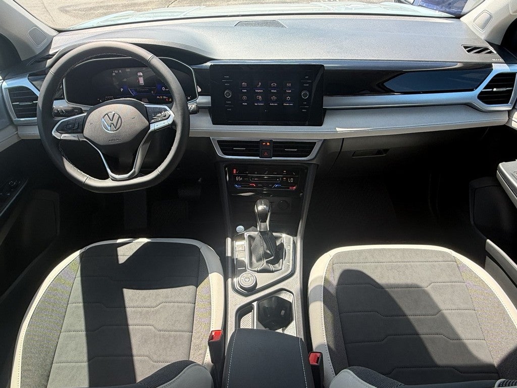 2026 Volkswagen Taos SE 4MOTION