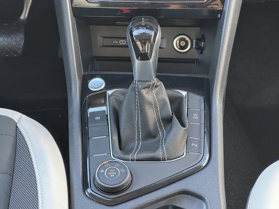 2026 Volkswagen Taos SE 4MOTION