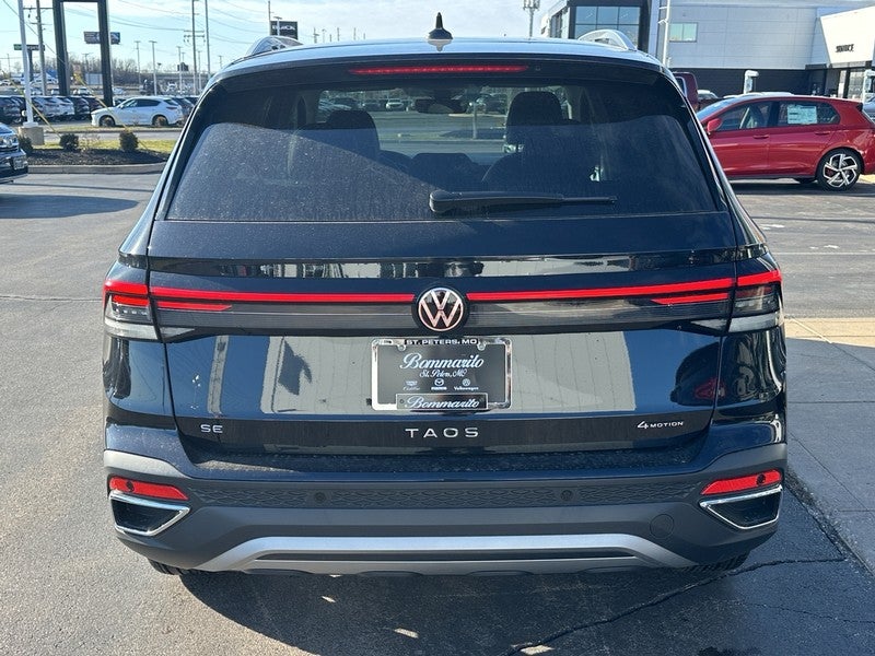 2026 Volkswagen Taos SE 4MOTION