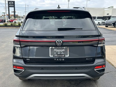 2025 Volkswagen Taos SE 4MOTION