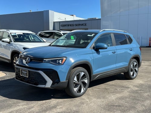 2026 Volkswagen Taos SE 4MOTION