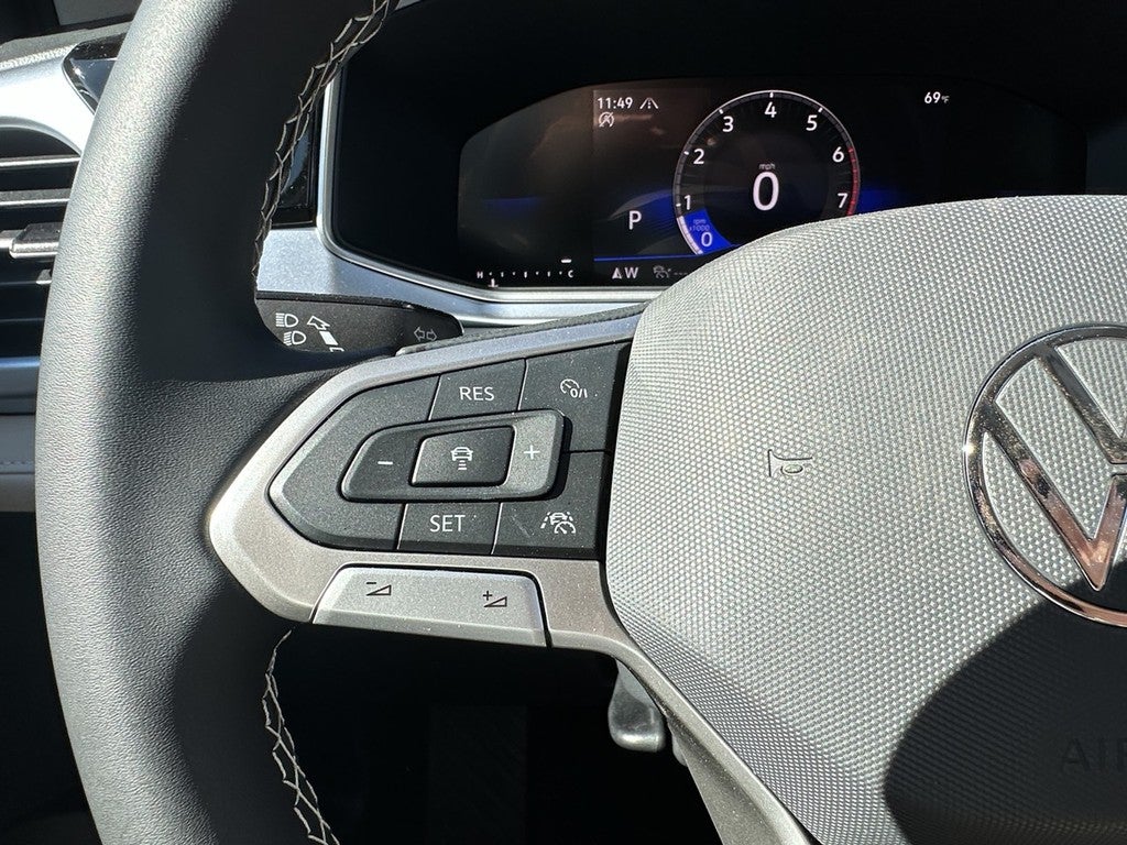 2026 Volkswagen Taos SE 4MOTION