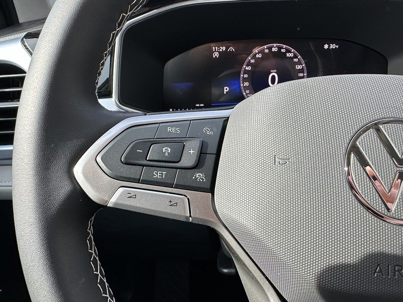 2026 Volkswagen Taos SE 4MOTION