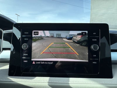 2026 Volkswagen Taos SE 4MOTION