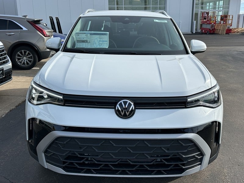 2026 Volkswagen Taos SE 4MOTION