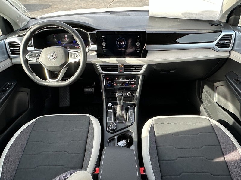 2026 Volkswagen Taos SE 4MOTION