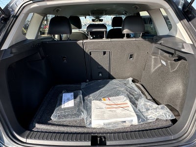 2026 Volkswagen Taos SE 4MOTION