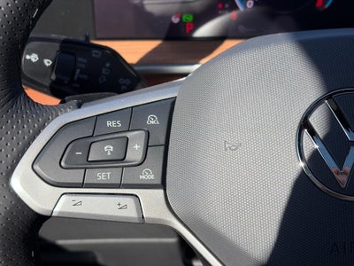 2026 Volkswagen Tiguan 2.0T SEL R-Line Turbo 4MOTION