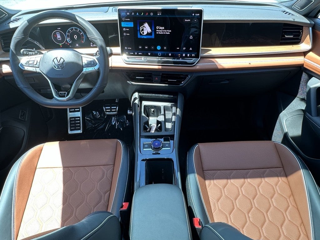 2026 Volkswagen Tiguan 2.0T SEL R-Line Turbo 4MOTION