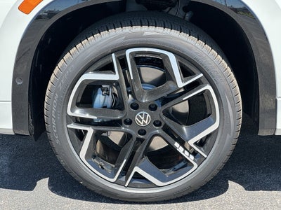 2026 Volkswagen Tiguan 2.0T SEL R-Line Turbo 4MOTION