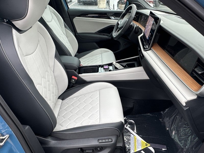 2026 Volkswagen Tiguan 2.0T SEL R-Line Turbo 4MOTION