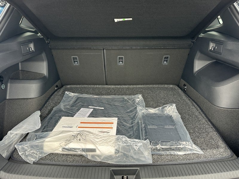 2026 Volkswagen Tiguan 2.0T SEL R-Line Turbo 4MOTION