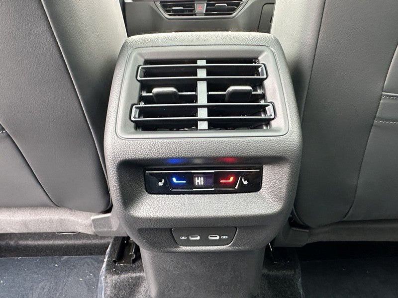 2026 Volkswagen Tiguan 2.0T SEL R-Line Turbo 4MOTION