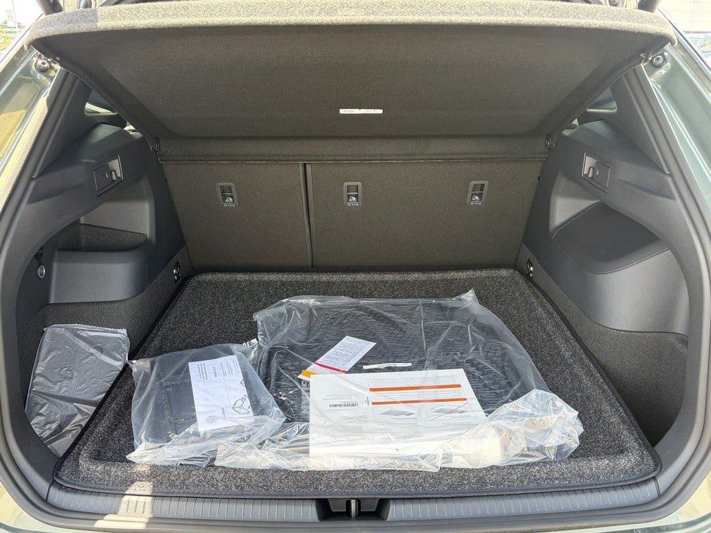 2026 Volkswagen Tiguan 2.0T SEL R-Line Turbo 4MOTION