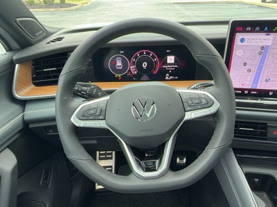 2026 Volkswagen Tiguan 2.0T SEL R-Line Turbo 4MOTION