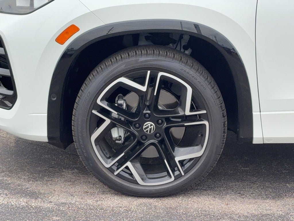 2026 Volkswagen Tiguan 2.0T SEL R-Line Turbo 4MOTION