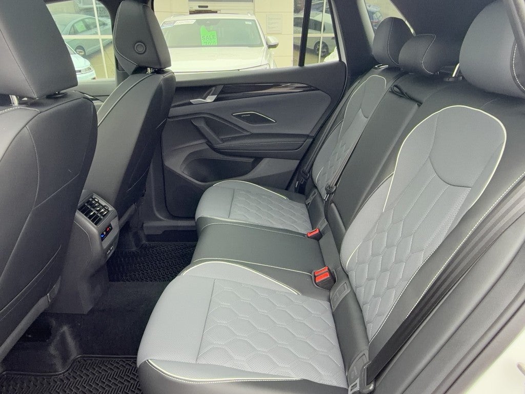 2026 Volkswagen Tiguan 2.0T SEL R-Line Turbo 4MOTION