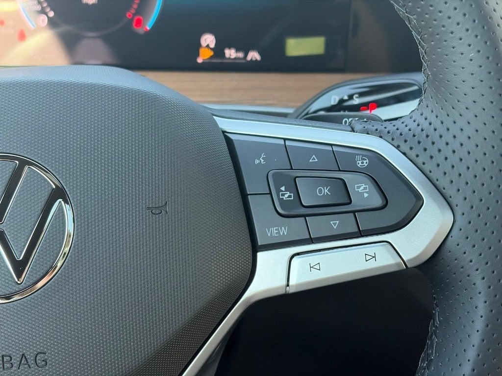 2026 Volkswagen Tiguan 2.0T SEL R-Line Turbo 4MOTION