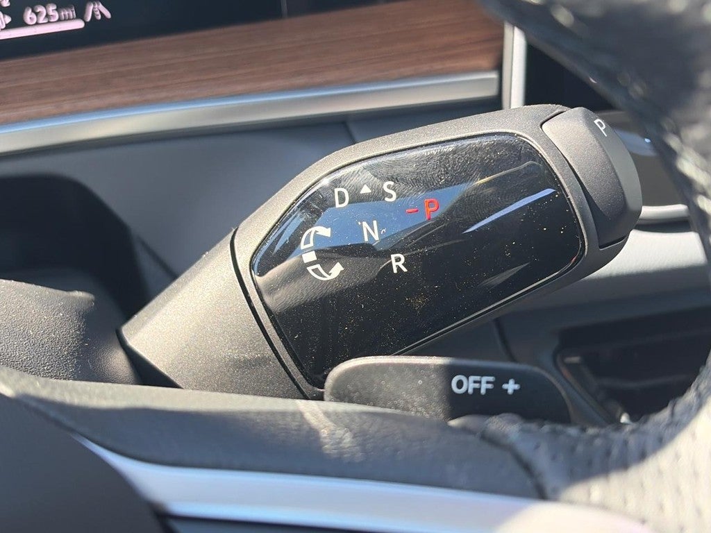2026 Volkswagen Tiguan 2.0T SEL R-Line Turbo 4MOTION
