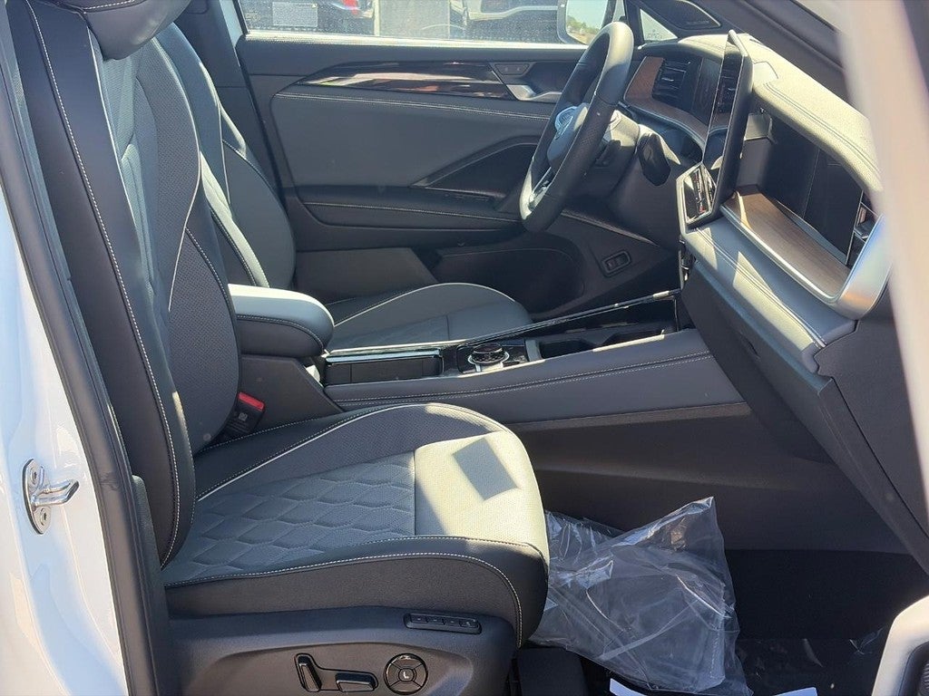 2026 Volkswagen Tiguan 2.0T SEL R-Line Turbo 4MOTION