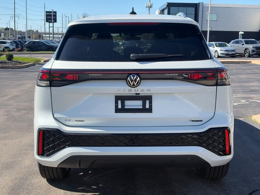 2026 Volkswagen Tiguan 2.0T SEL R-Line Turbo 4MOTION