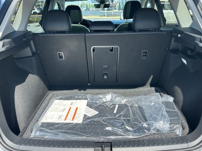 2025 Volkswagen Taos SE 4MOTION