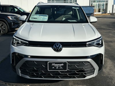 2025 Volkswagen Taos SE 4MOTION