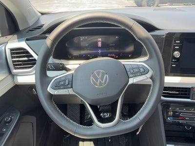 2026 Volkswagen Taos SE 4MOTION