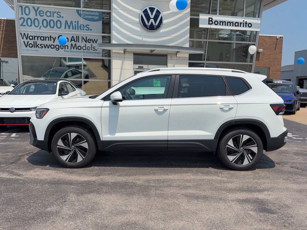 2026 Volkswagen Taos SE 4MOTION
