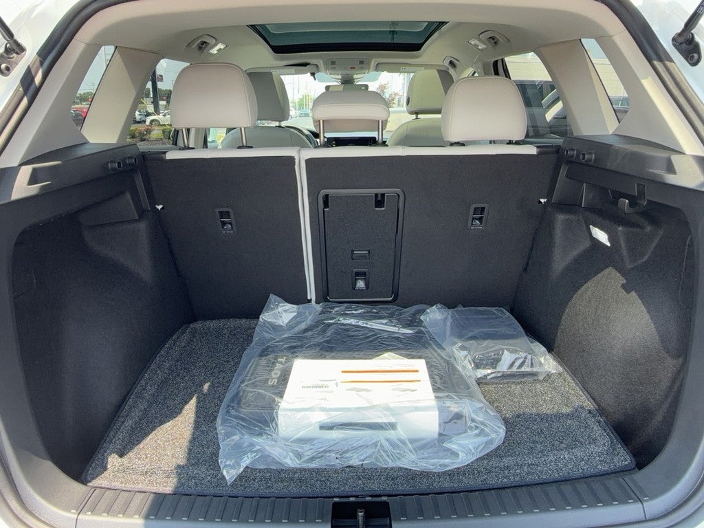2026 Volkswagen Taos SE 4MOTION