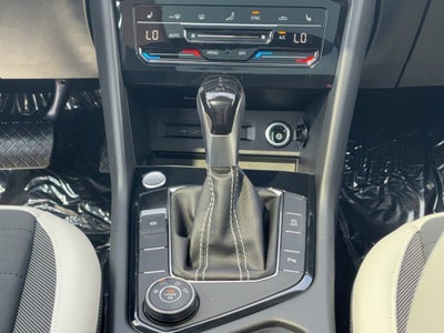 2026 Volkswagen Taos SE 4MOTION