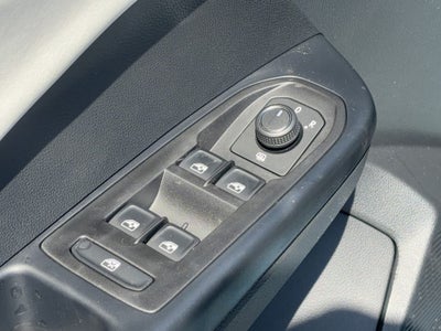 2026 Volkswagen Taos SE 4MOTION