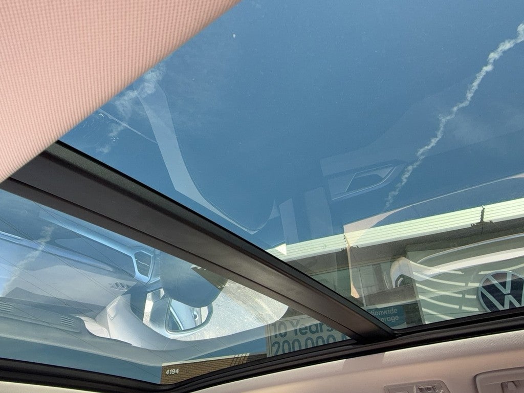 2026 Volkswagen Taos SE 4MOTION
