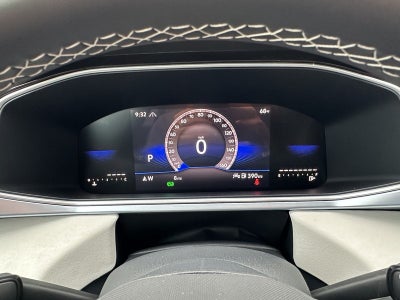 2025 Volkswagen Taos SE 4MOTION