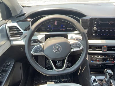2026 Volkswagen Taos SE 4MOTION