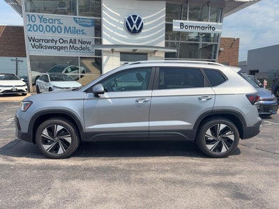 2026 Volkswagen Taos SE 4MOTION