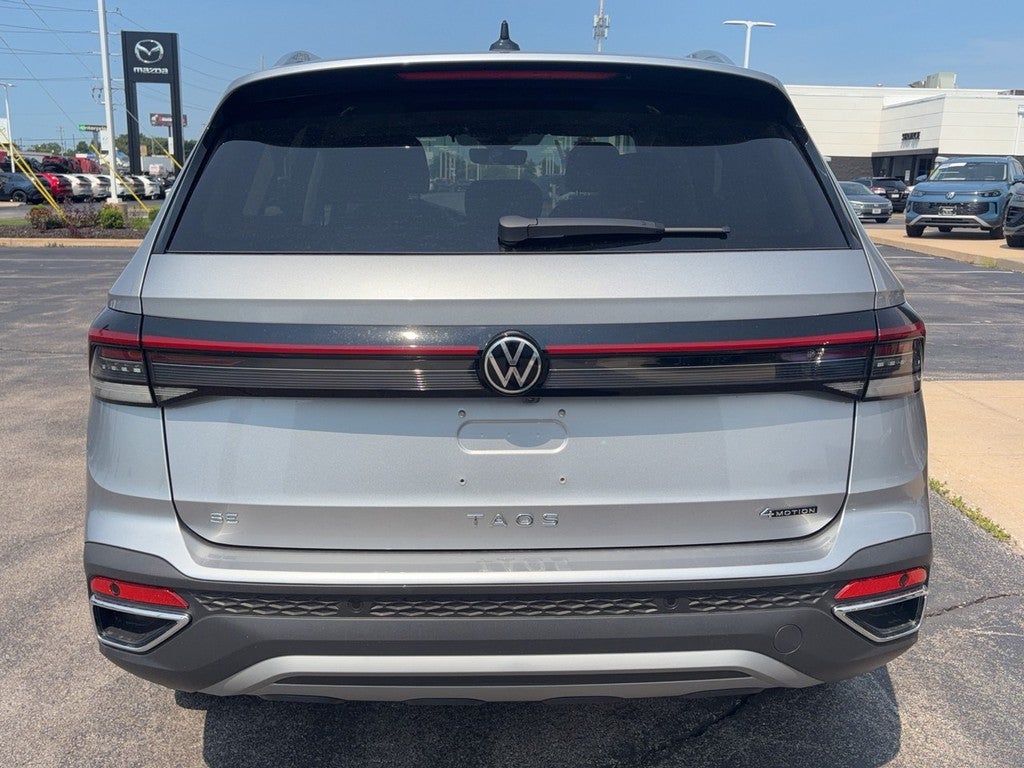 2026 Volkswagen Taos SE 4MOTION