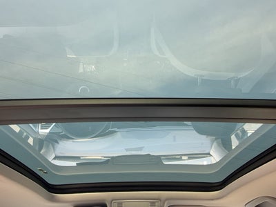 2026 Volkswagen Taos SE 4MOTION