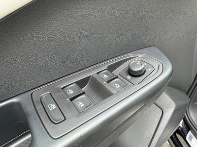 2025 Volkswagen Taos SE 4MOTION