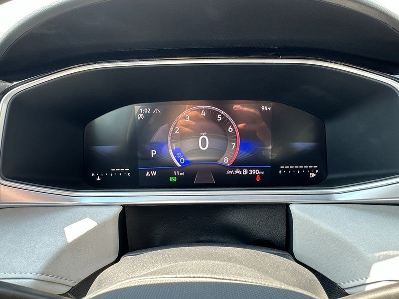 2025 Volkswagen Taos SE 4MOTION