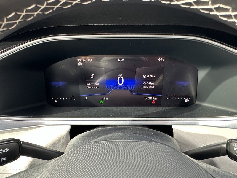 2025 Volkswagen Taos SE 4MOTION