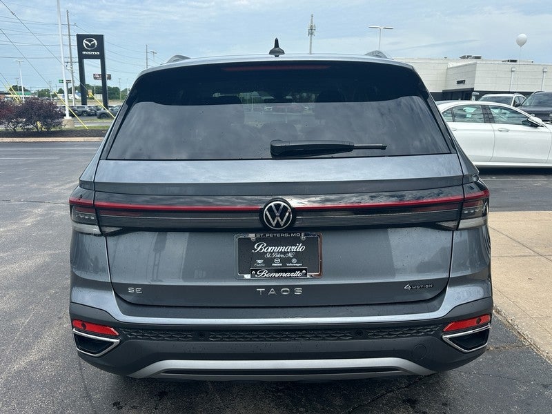 2025 Volkswagen Taos SE 4MOTION