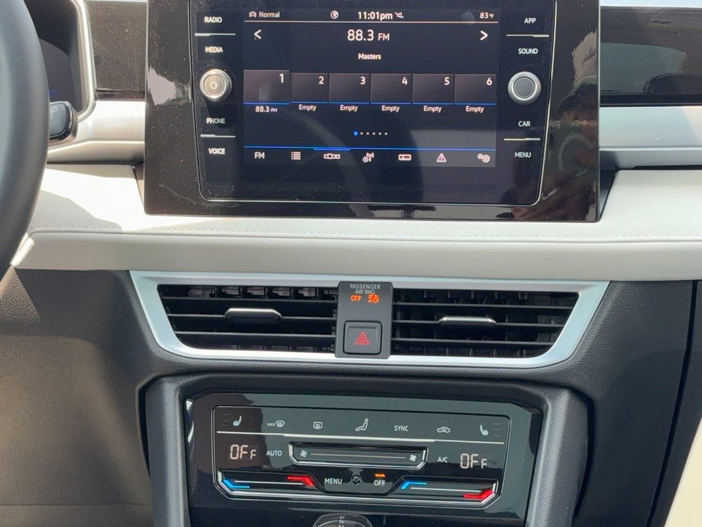 2026 Volkswagen Taos SE 4MOTION