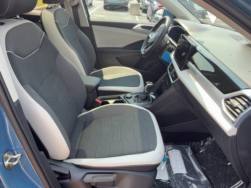 2026 Volkswagen Taos SE 4MOTION