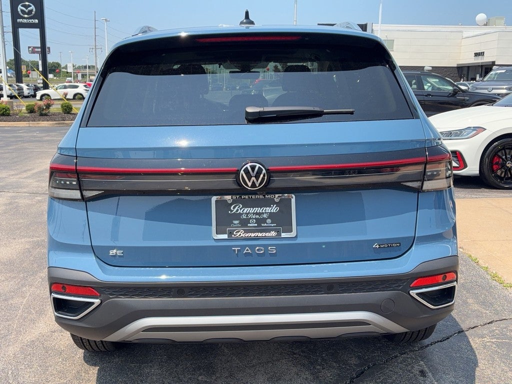 2026 Volkswagen Taos SE 4MOTION