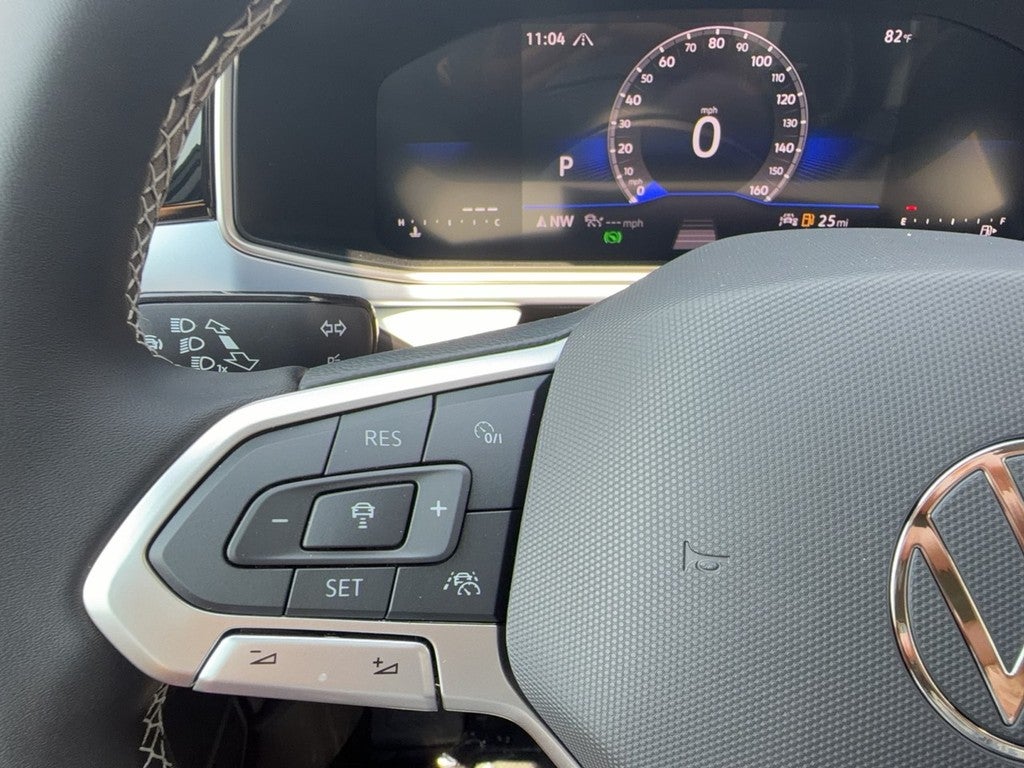 2026 Volkswagen Taos SE 4MOTION