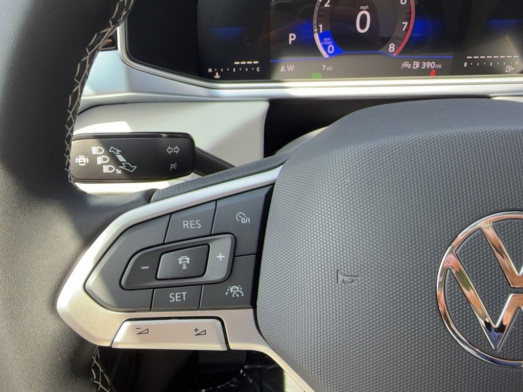 2026 Volkswagen Taos SE 4MOTION
