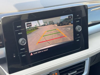 2026 Volkswagen Taos SE 4MOTION