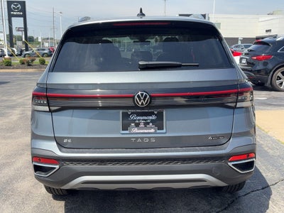 2026 Volkswagen Taos SE 4MOTION