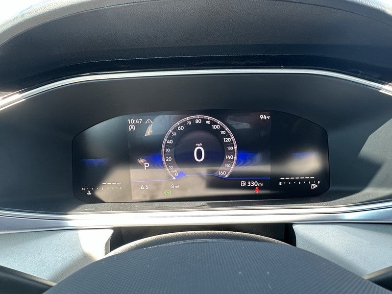 2025 Volkswagen Taos SE 4MOTION